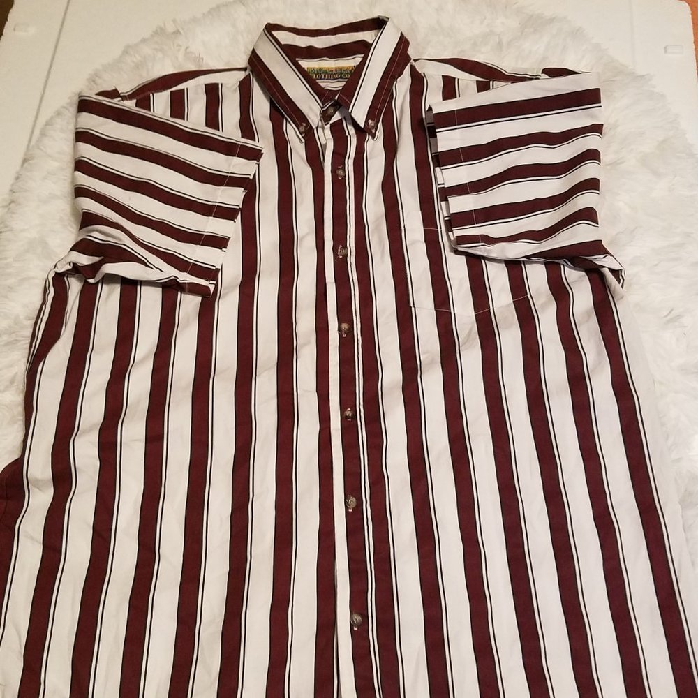Men's Burgundy Red and White Big Creek Clothing Company Shirt. Size XL,